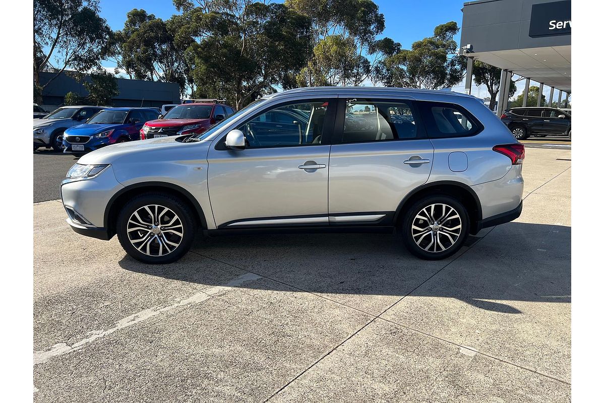 2017 Mitsubishi Outlander ES ADAS ZL