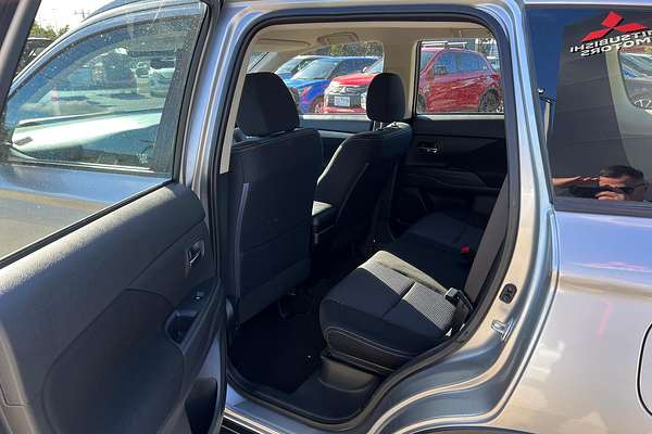2017 Mitsubishi Outlander ES ADAS ZL