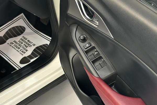 2015 Mazda CX-3 sTouring DK