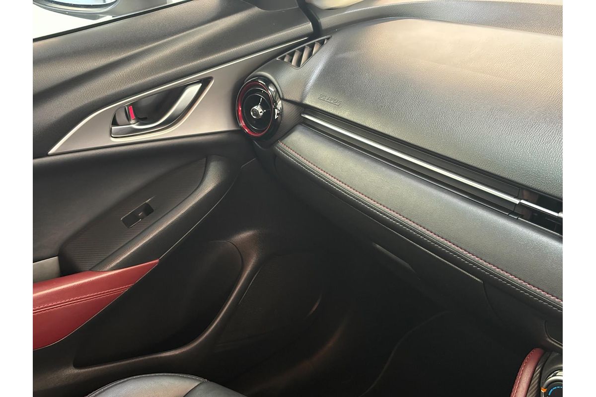 2015 Mazda CX-3 sTouring DK