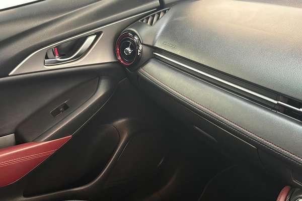 2015 Mazda CX-3 sTouring DK