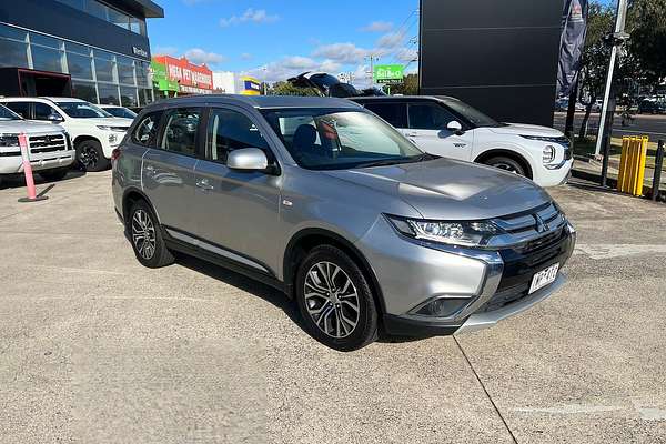 2017 Mitsubishi Outlander ES ADAS ZL