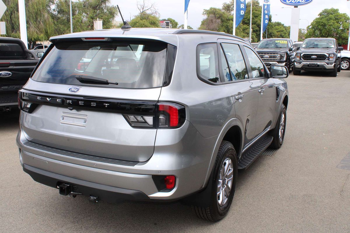 2024 Ford Everest Ambiente