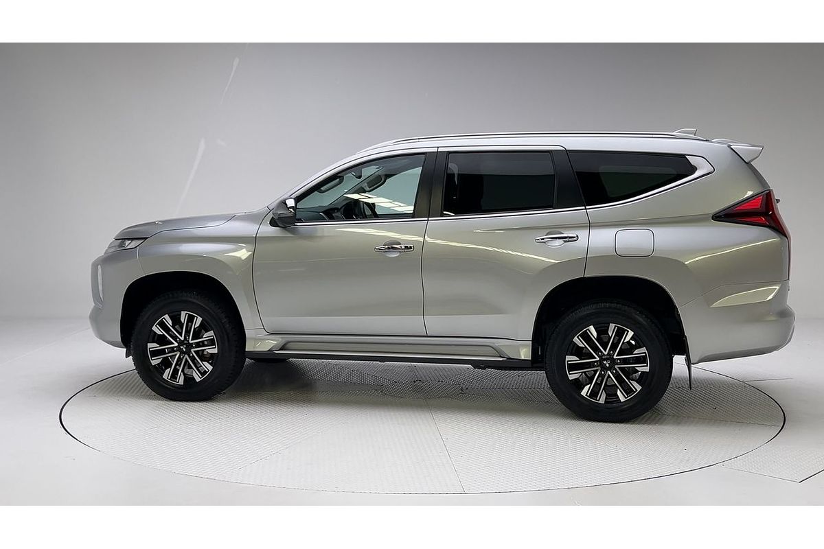 2022 Mitsubishi Pajero Sport GLS QF