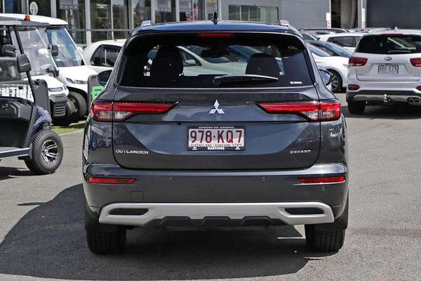 2024 Mitsubishi Outlander Exceed ZM