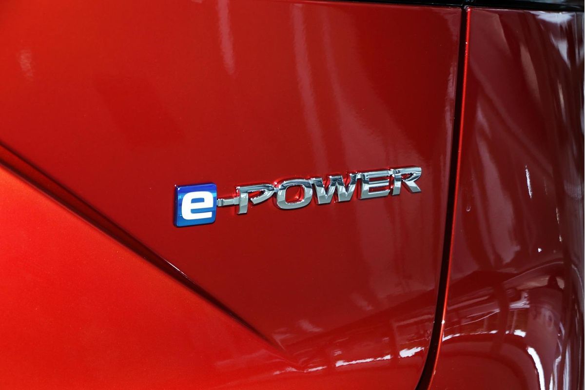 2025 Nissan QASHQAI N-DESIGN e-POWER J12