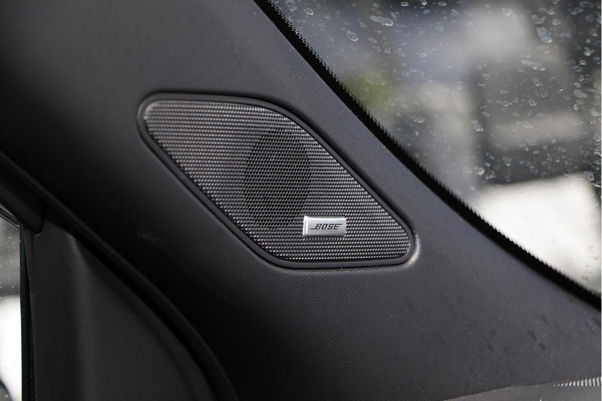 2024 Mitsubishi Outlander Exceed ZM
