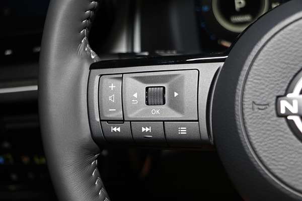 2025 Nissan QASHQAI N-DESIGN e-POWER J12