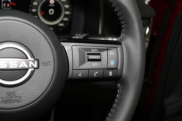 2025 Nissan QASHQAI N-DESIGN e-POWER J12