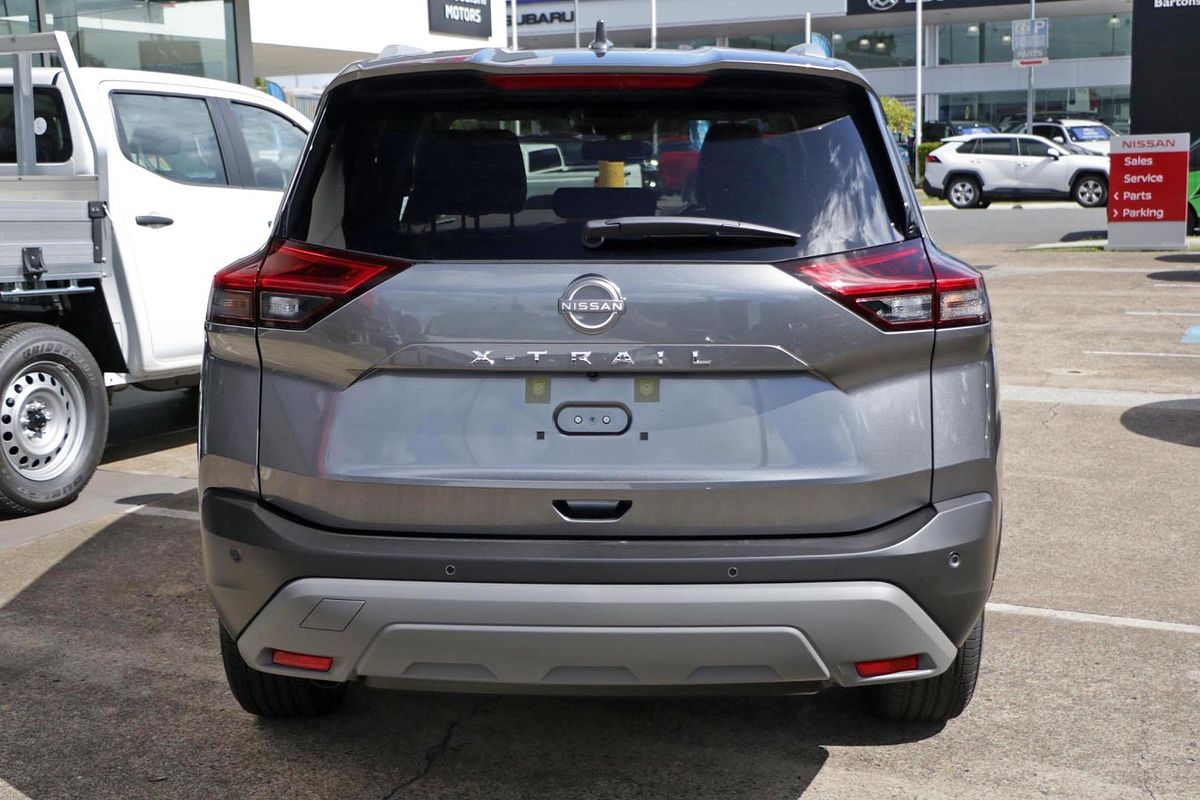 2025 Nissan X-TRAIL ST-L T33