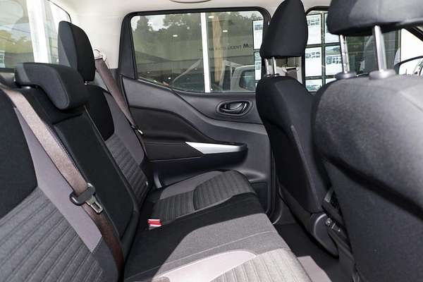 2024 Nissan Navara SL D23 4X4
