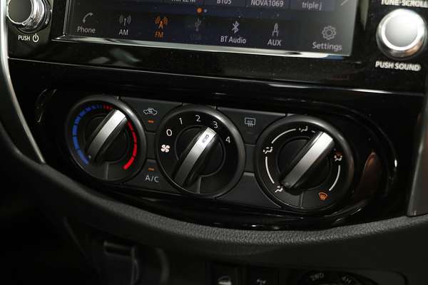 2024 Nissan Navara SL D23 4X4