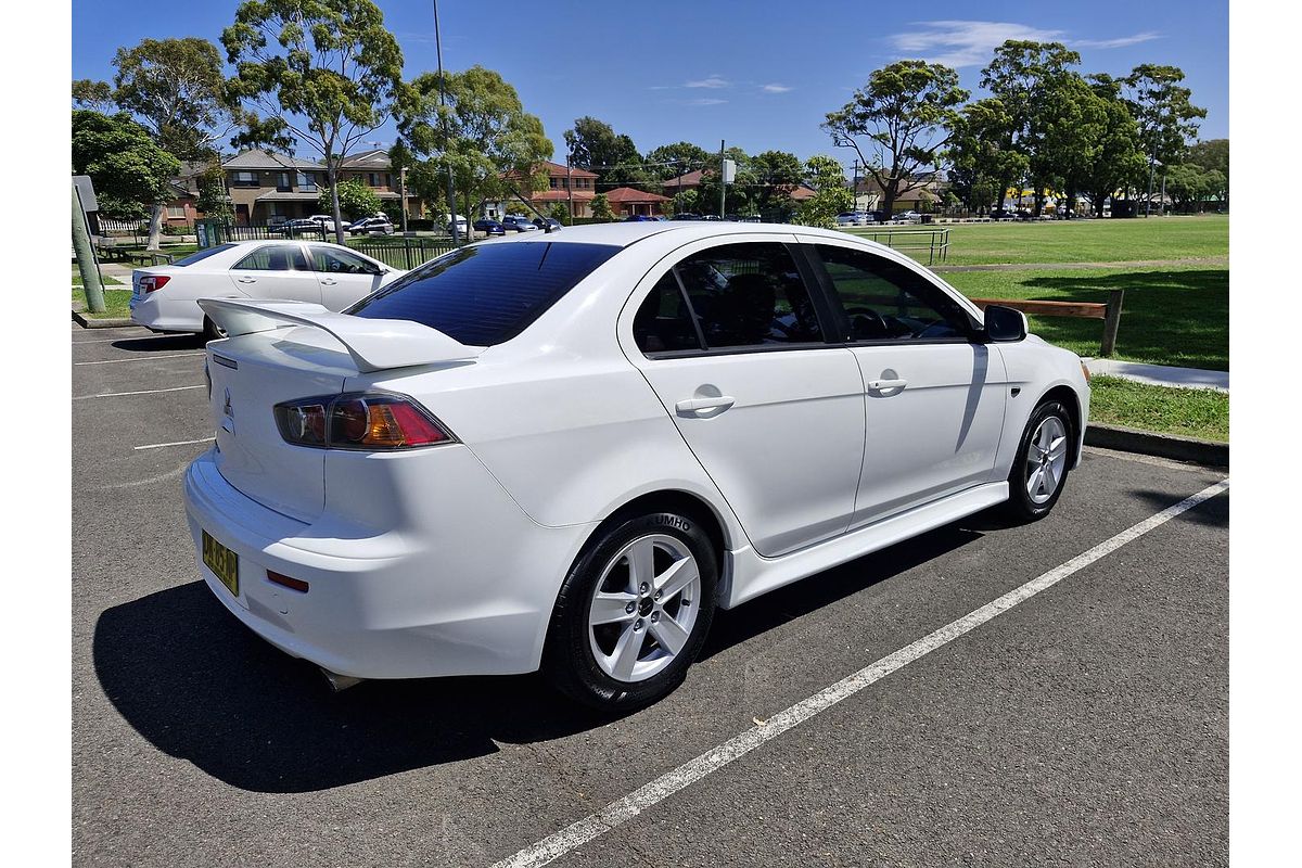 2014 Mitsubishi Lancer ES CJ