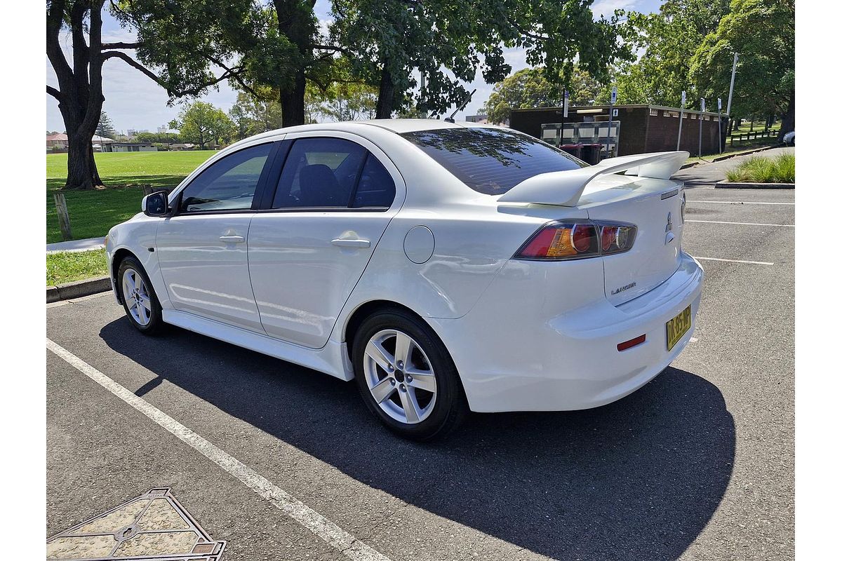 2014 Mitsubishi Lancer ES CJ