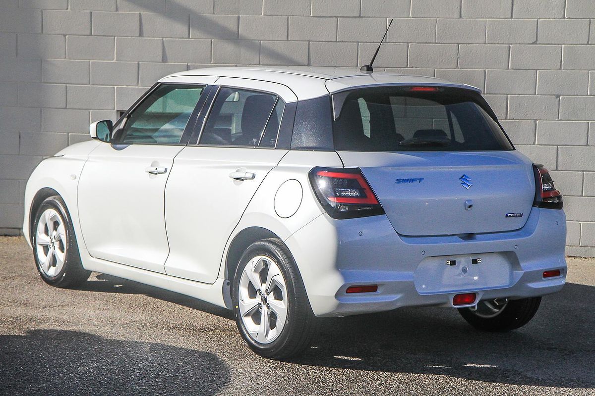 2025 Suzuki Swift Hybrid Plus UZ