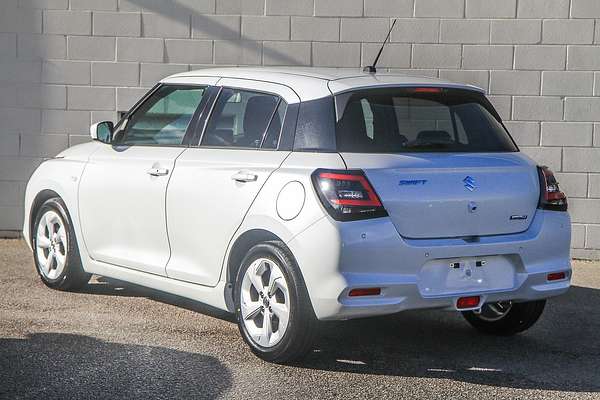 2025 Suzuki Swift Hybrid Plus UZ