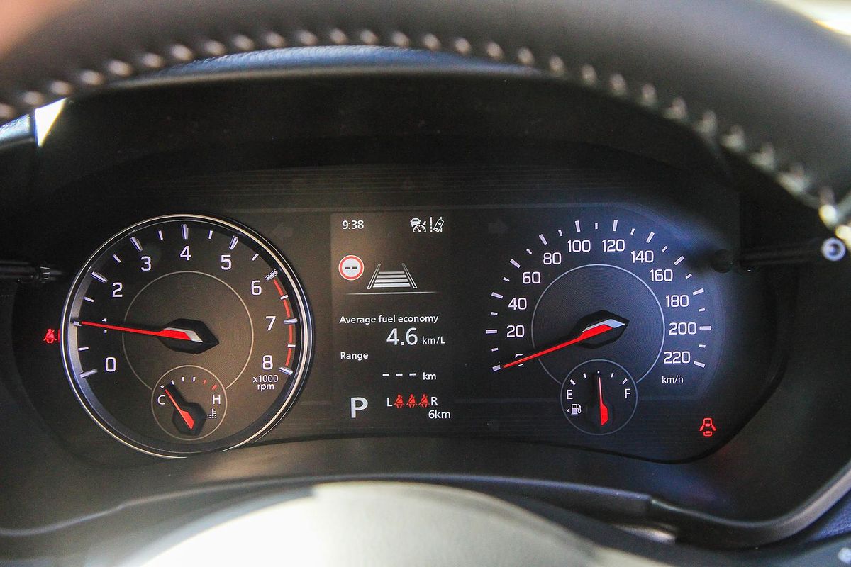 2025 Suzuki Swift Hybrid Plus UZ