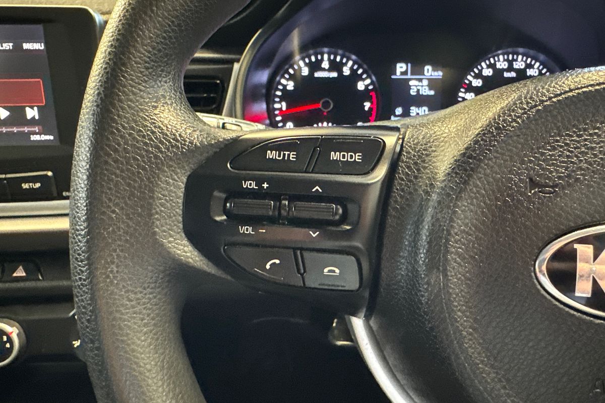 2017 Kia Rio S YB