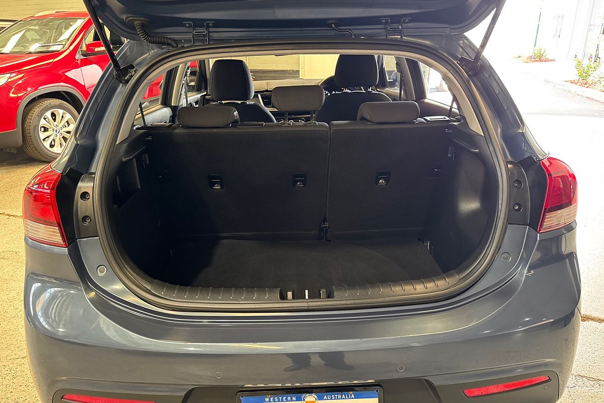2017 Kia Rio S YB