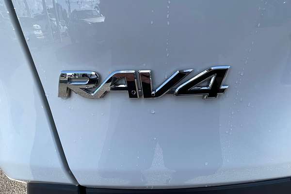 2020 Toyota RAV4 GX AXAH52R