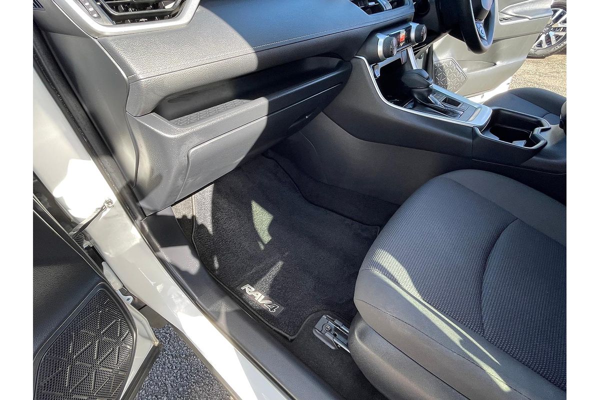 2020 Toyota RAV4 GX AXAH52R