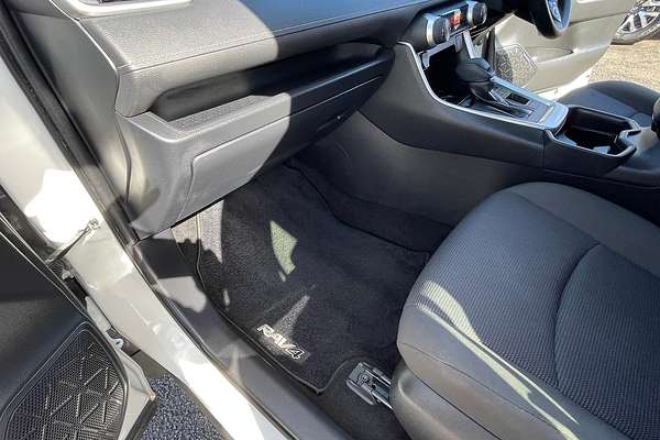 2020 Toyota RAV4 GX AXAH52R
