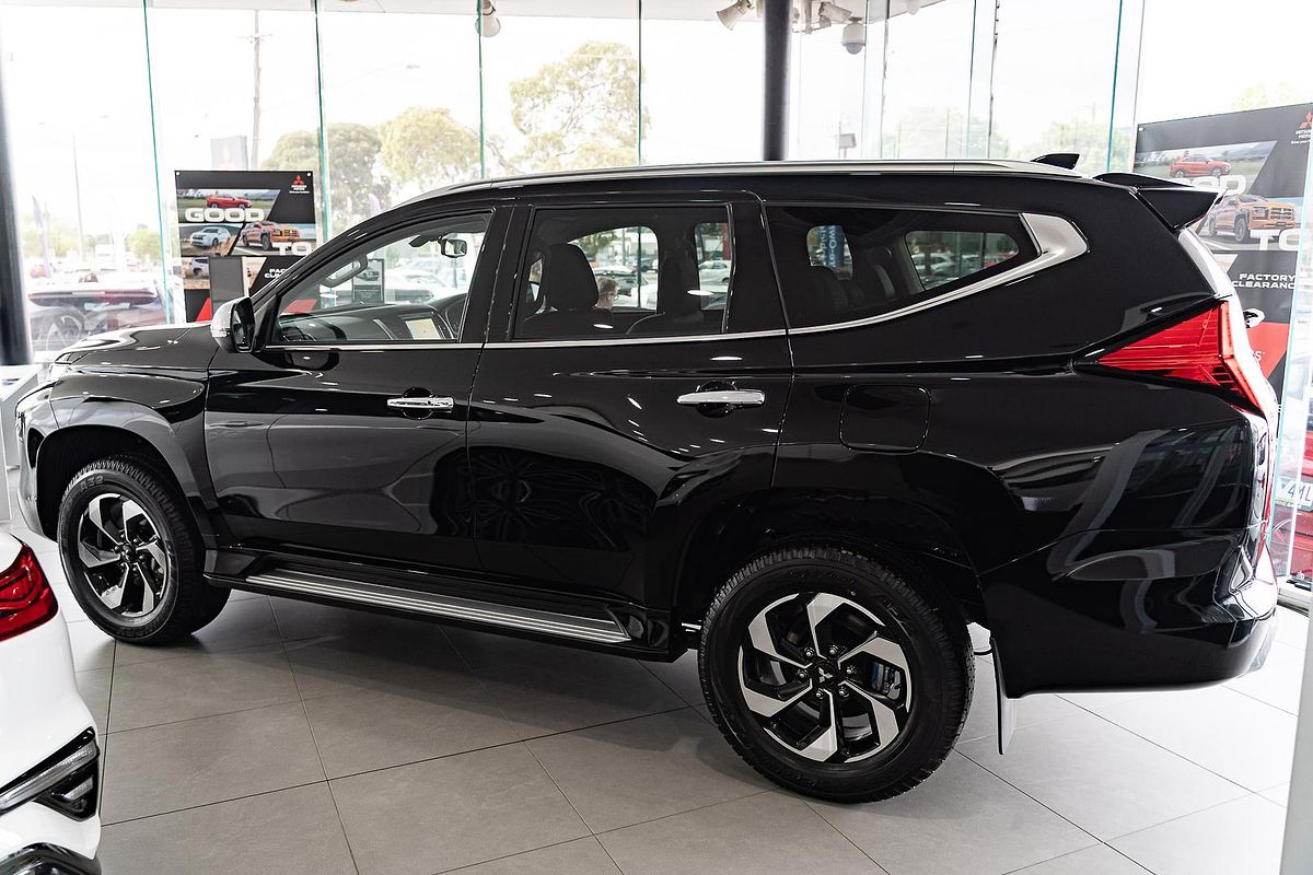 2024 Mitsubishi Pajero Sport Exceed QG