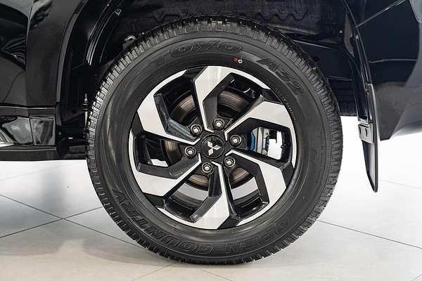 2024 Mitsubishi Pajero Sport Exceed QG