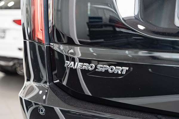 2024 Mitsubishi Pajero Sport Exceed QG