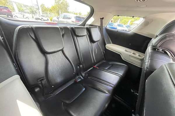 2023 Kia Carnival Special Edition KA4