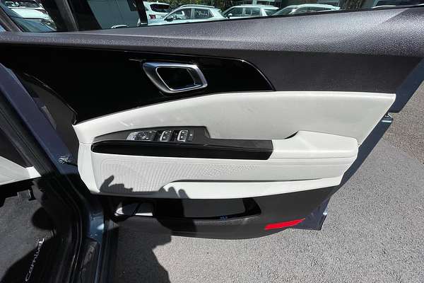 2023 Kia Carnival Special Edition KA4