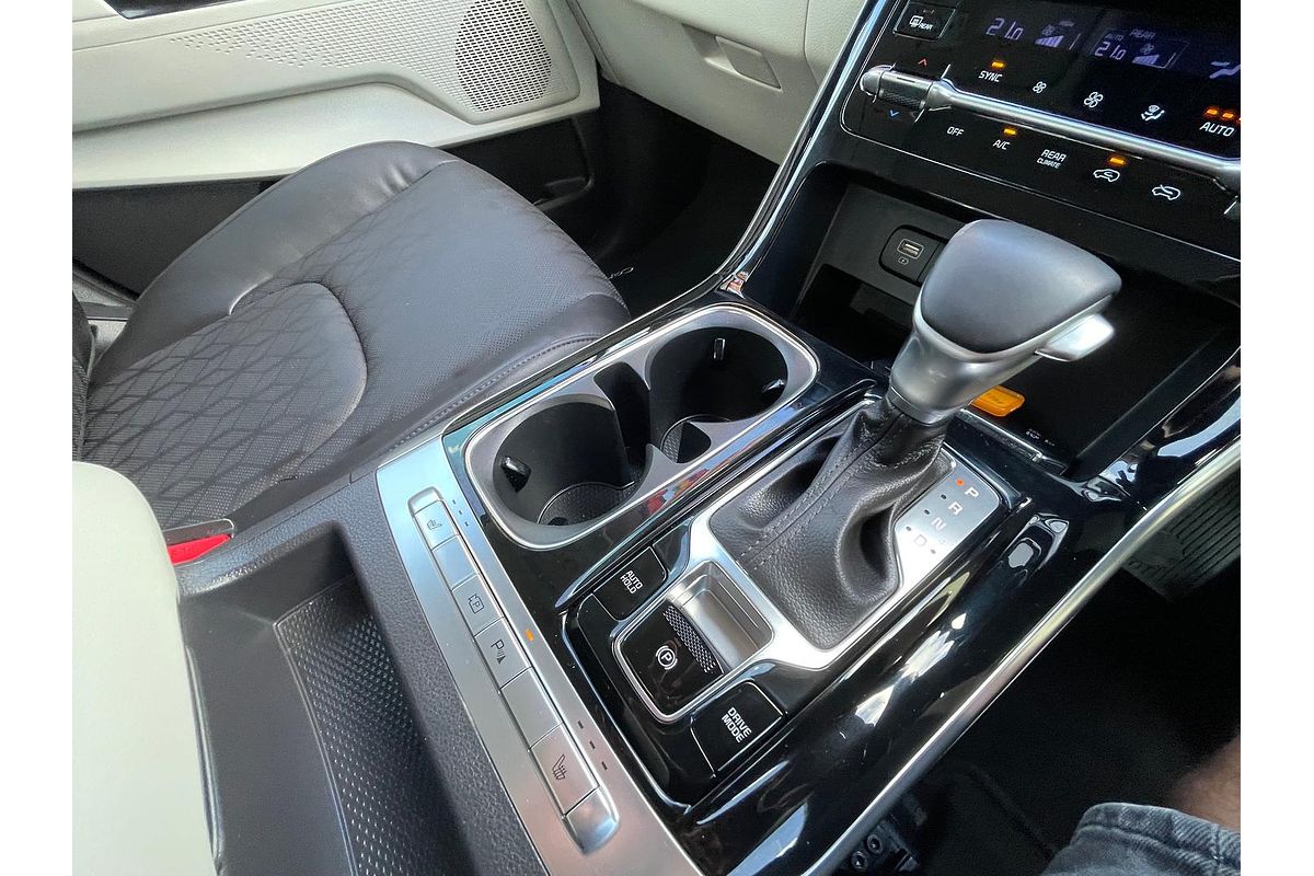 2023 Kia Carnival Special Edition KA4