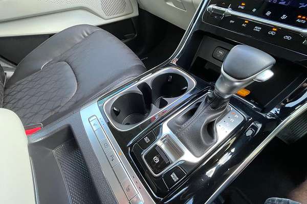 2023 Kia Carnival Special Edition KA4