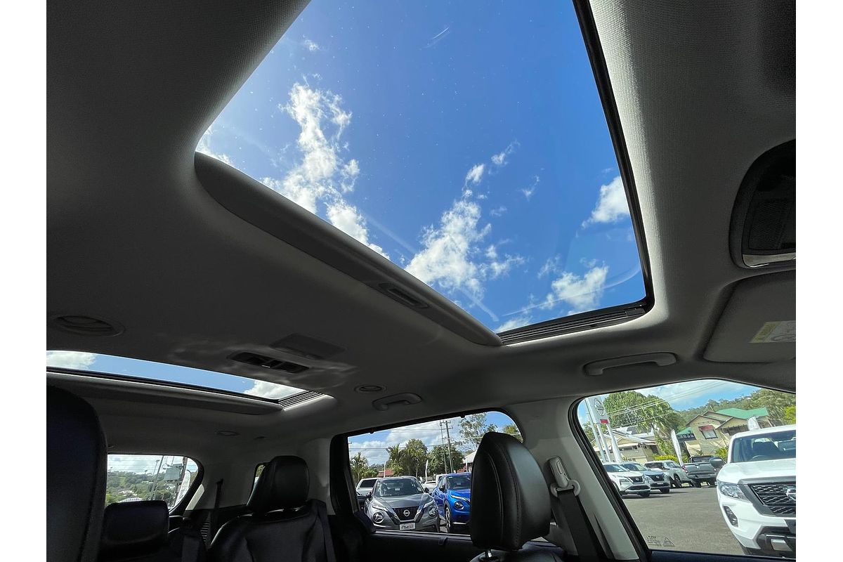 2023 Kia Carnival Special Edition KA4