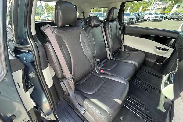 2023 Kia Carnival Special Edition KA4