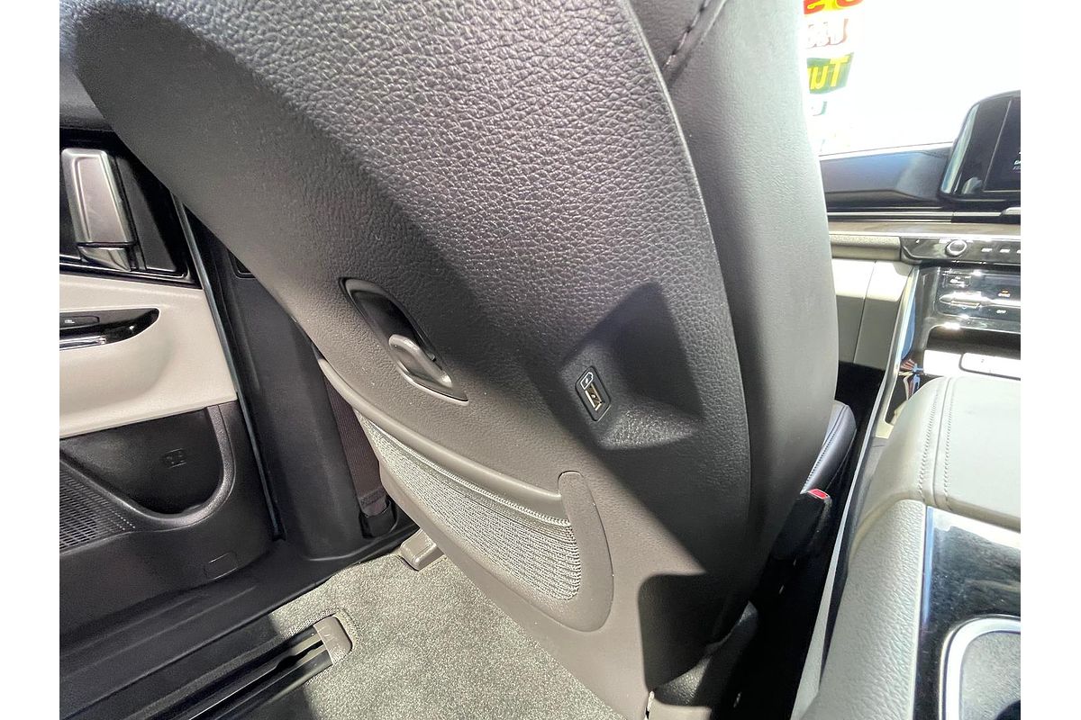 2023 Kia Carnival Special Edition KA4