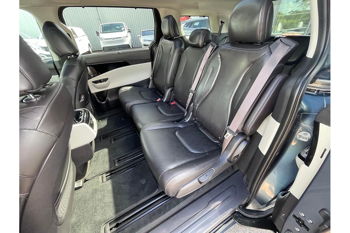 2023 Kia Carnival Special Edition KA4