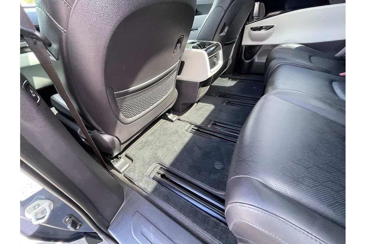 2023 Kia Carnival Special Edition KA4