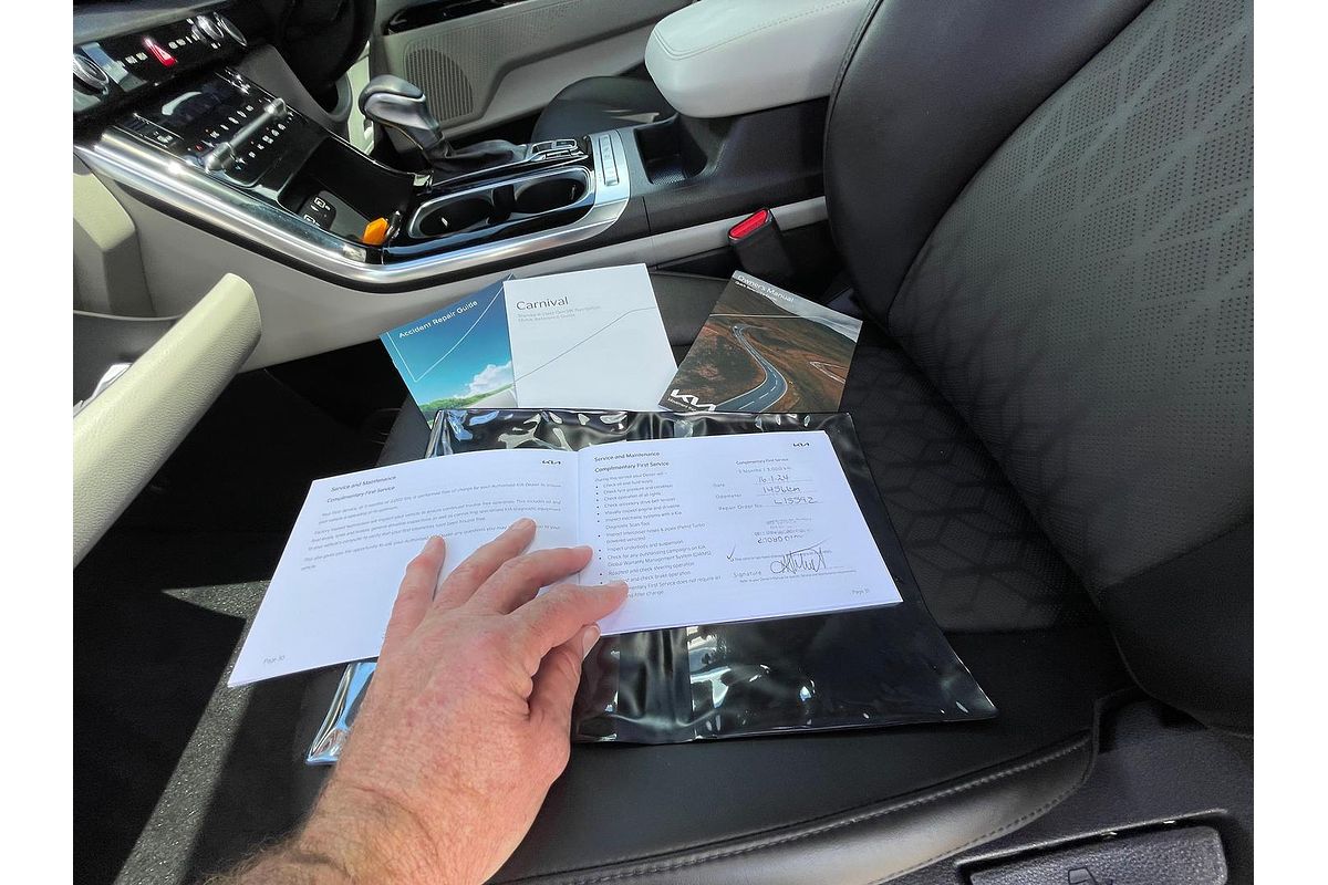 2023 Kia Carnival Special Edition KA4