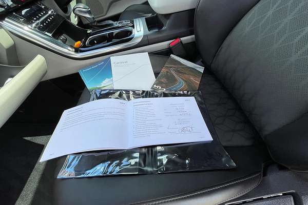 2023 Kia Carnival Special Edition KA4