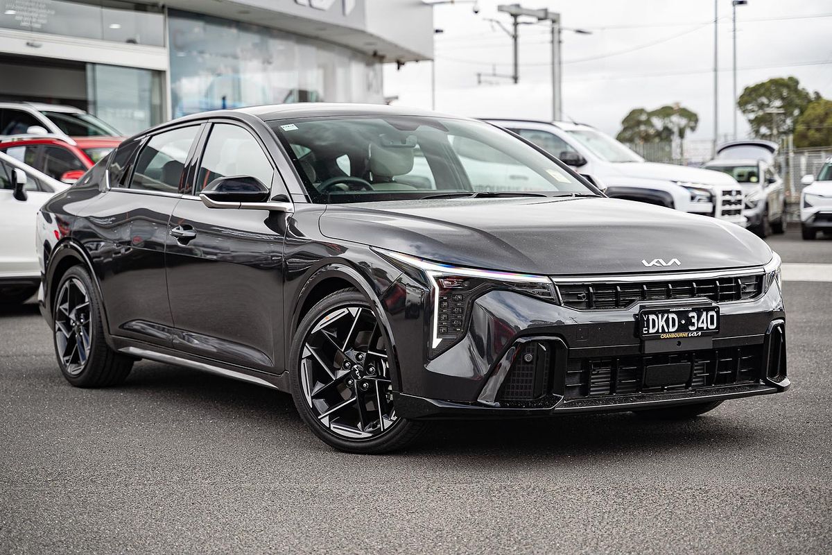 2025 Kia K4 GT-Line CL4m