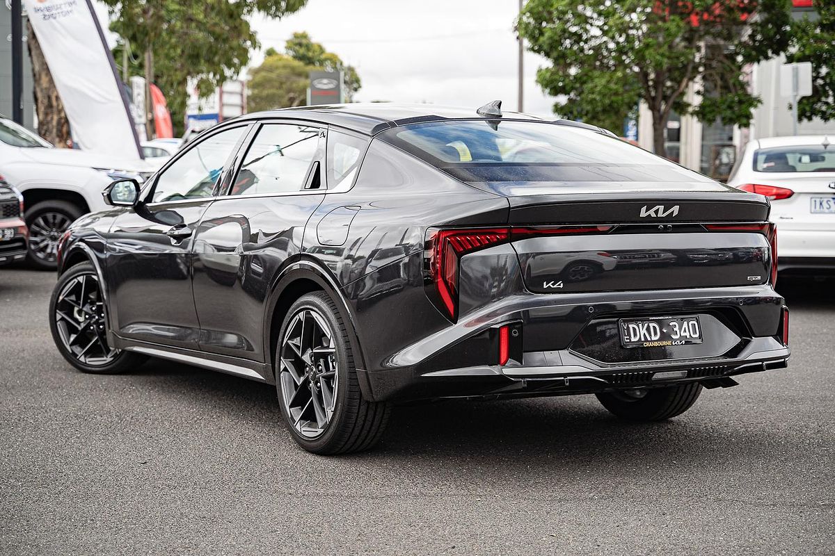 2025 Kia K4 GT-Line CL4m