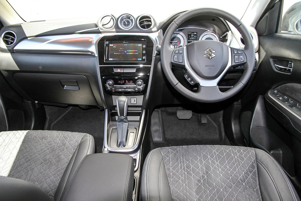 2025 Suzuki Vitara Turbo LY Series II