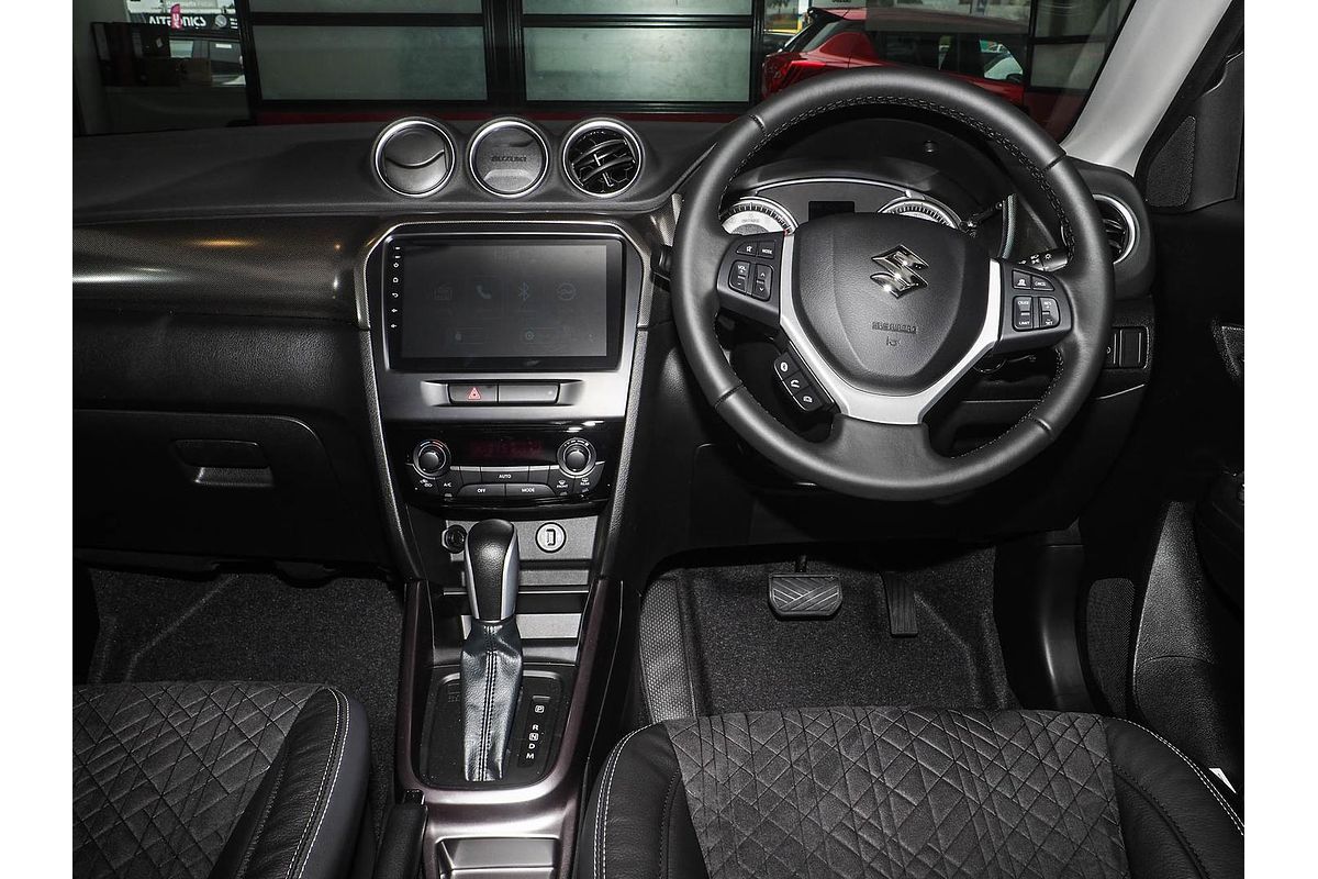2025 Suzuki Vitara Turbo LY Series II