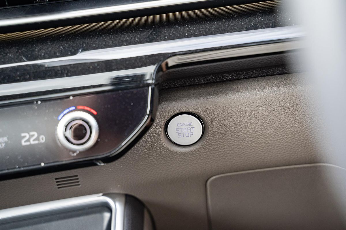 2024 Kia Carnival GT-Line HEV KA4 PE