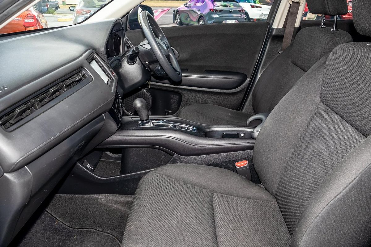 2017 Honda HR-V VTi