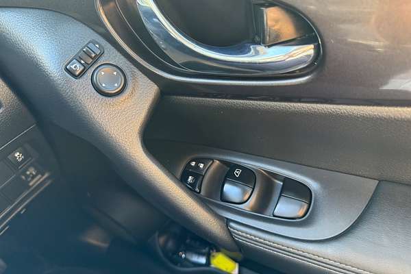 2018 Nissan X-TRAIL ST-L T32 Series II