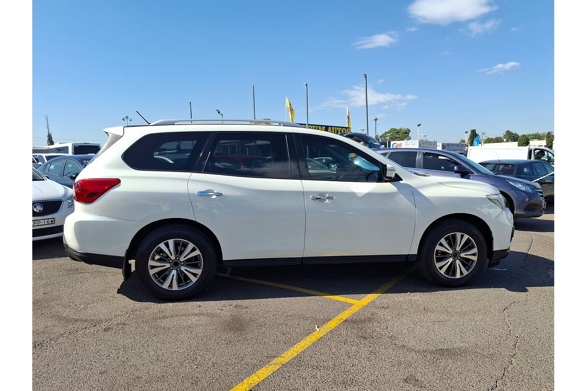2018 Nissan Pathfinder ST-L R52 Series II