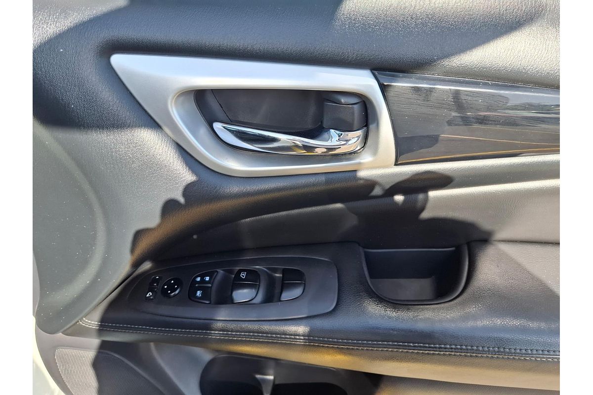 2018 Nissan Pathfinder ST-L R52 Series II