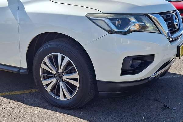 2018 Nissan Pathfinder ST-L R52 Series II